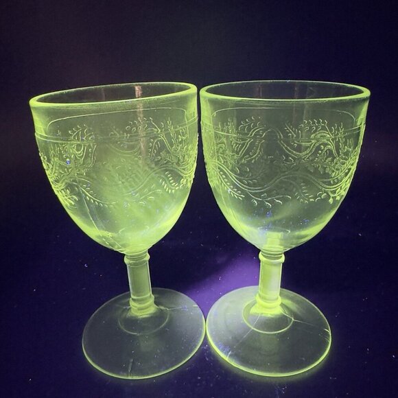 Antique EAPG Capitola Barley Goblet Bryce Higbee Clear Cups Manganese 365nm Set2 - Picture 15 of 16